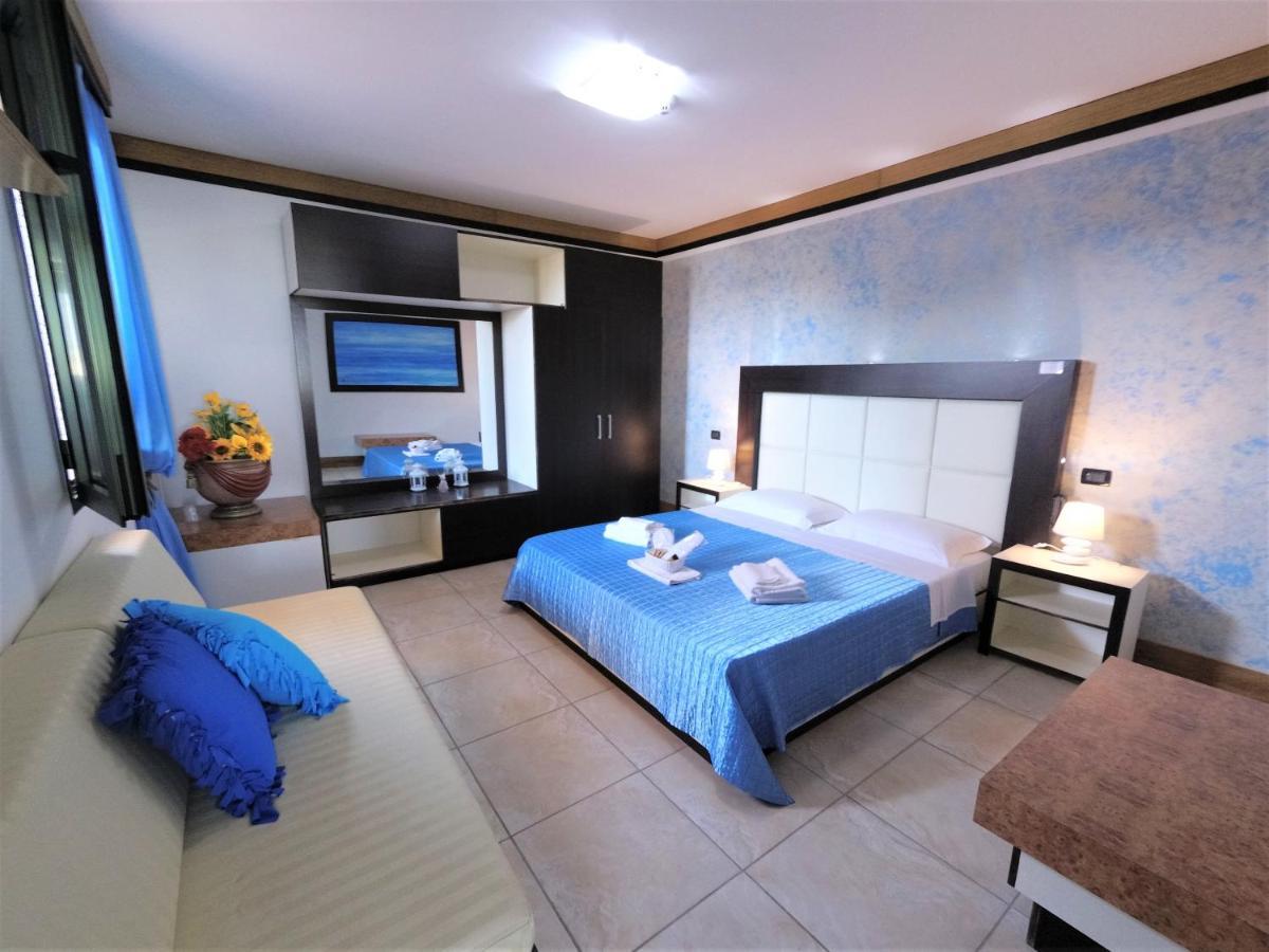 Hotel Alba Chiara Sant'Andrea Salento Kültér fotó