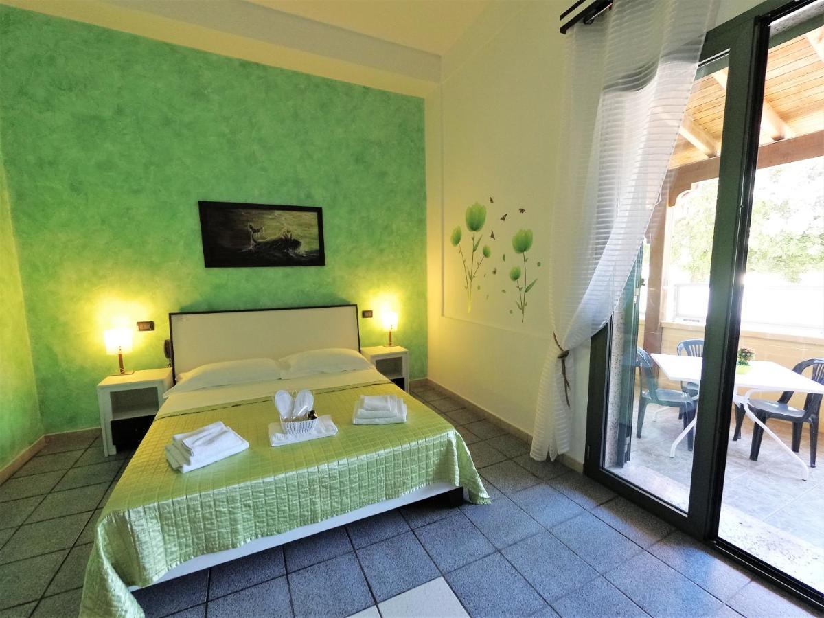 Hotel Alba Chiara Sant'Andrea Salento Kültér fotó